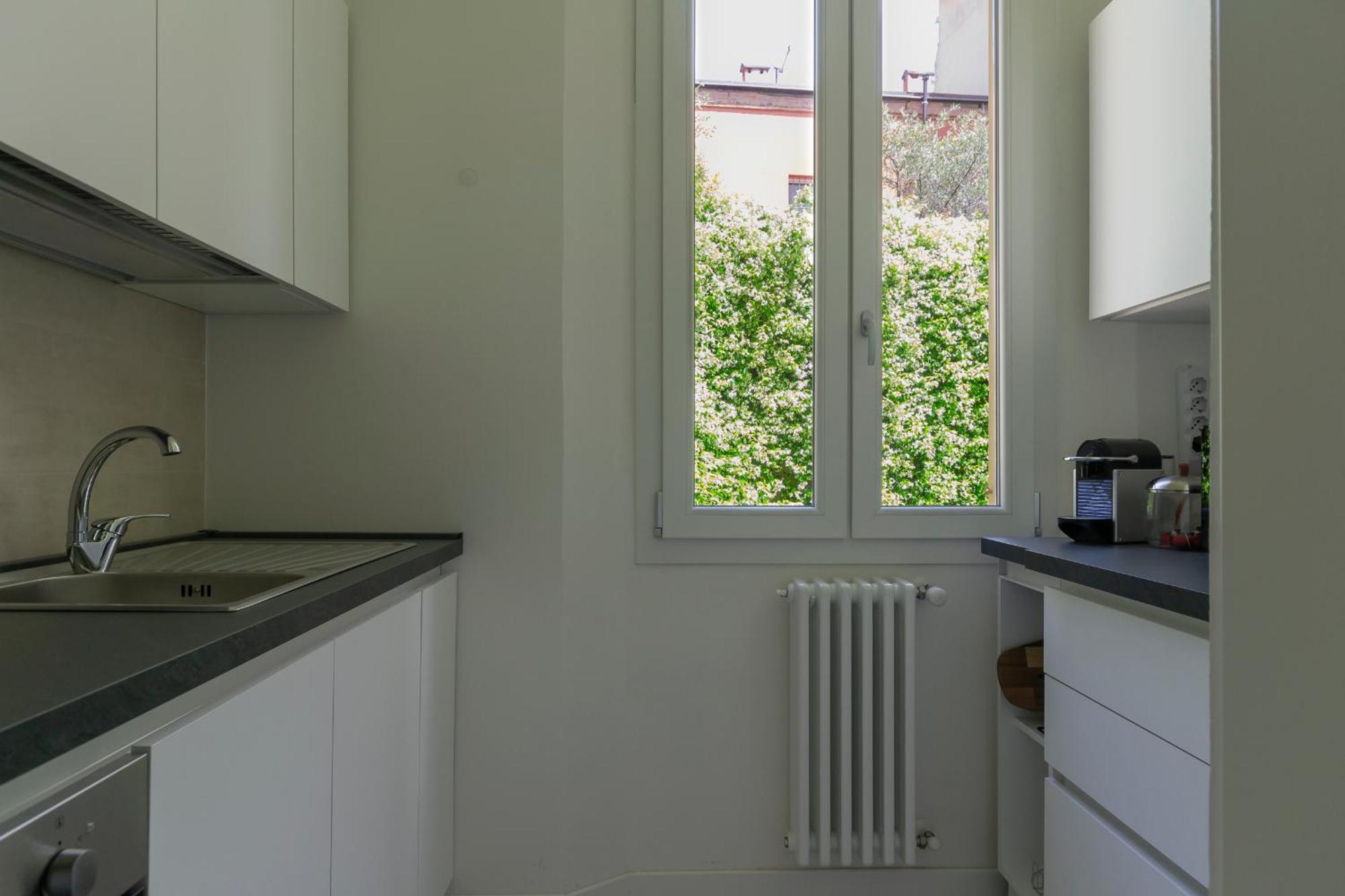 Apartment Amos - 5 Minutes From Piazza Maggiore Μπολόνια Εξωτερικό φωτογραφία