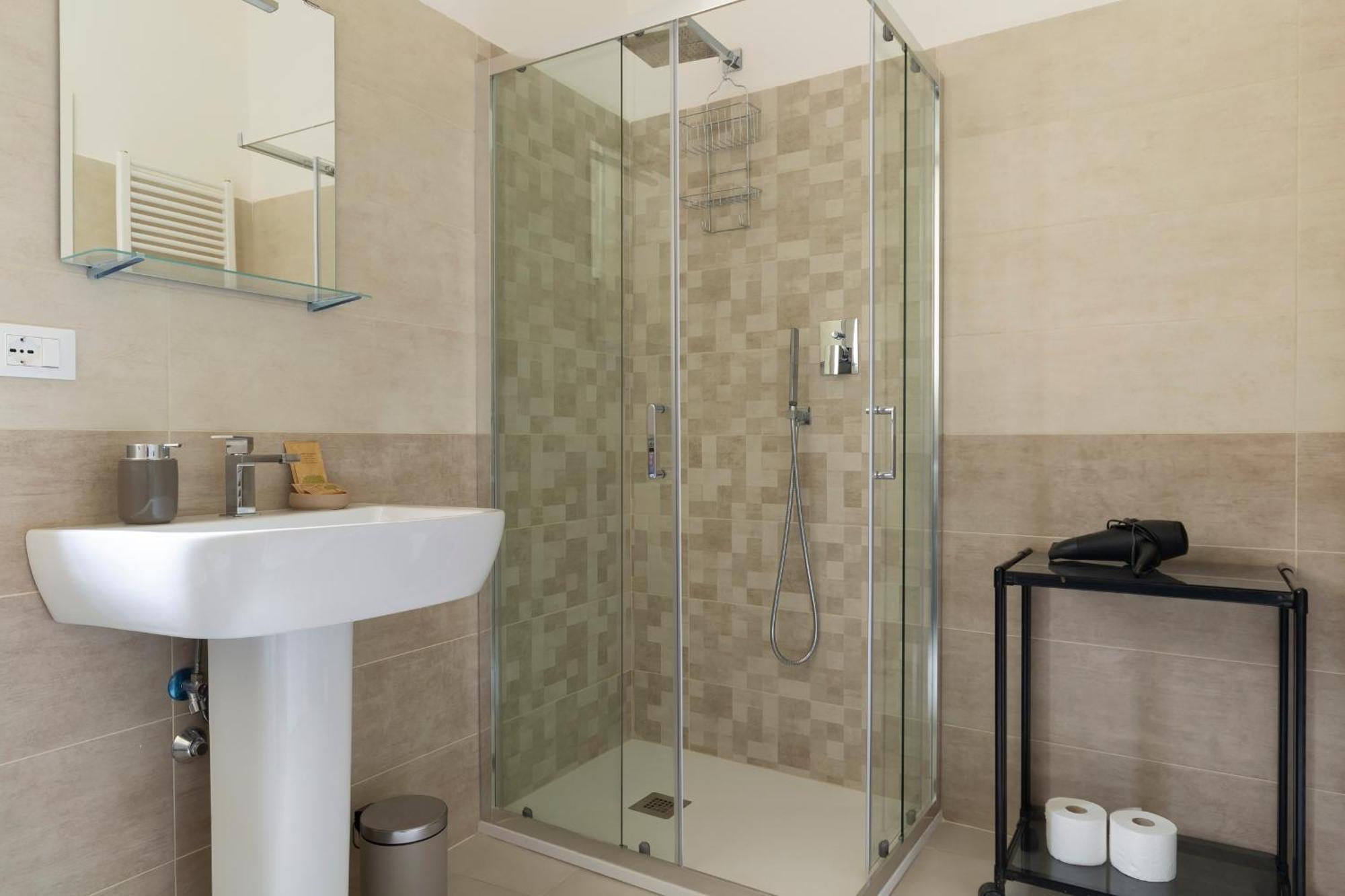 Apartment Amos - 5 Minutes From Piazza Maggiore Μπολόνια Εξωτερικό φωτογραφία
