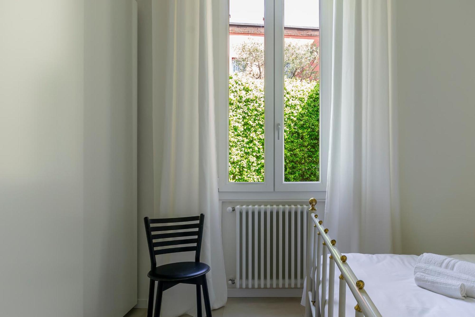 Apartment Amos - 5 Minutes From Piazza Maggiore Μπολόνια Εξωτερικό φωτογραφία