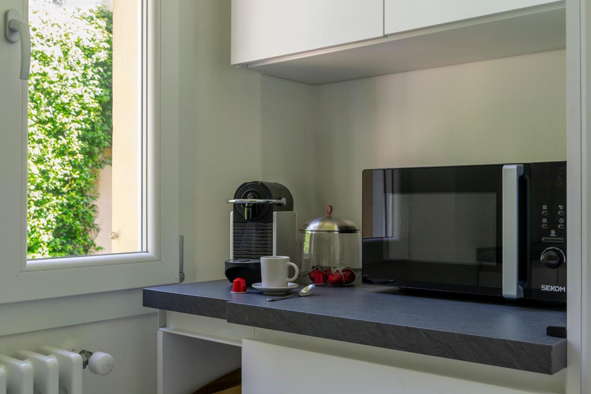 Apartment Amos - 5 Minutes From Piazza Maggiore Μπολόνια Εξωτερικό φωτογραφία